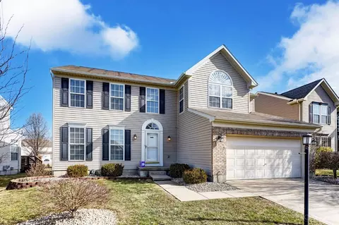 470 Stanton Dr, Springboro, OH 45066