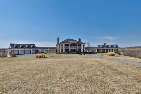 21563 Fox Rd, Guilford, IN 47022