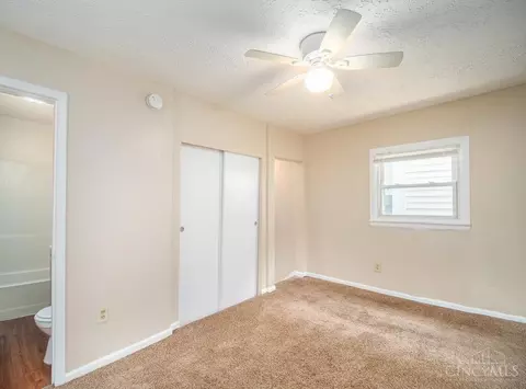 Bedroom - 2552 Ring Pl, Cincinnati, OH 45204 photo 2 of 4