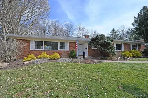 2626 Meadowmar Ln, Cincinnati, OH 45230