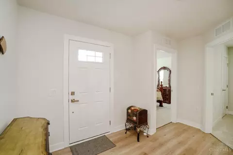 1277 Cavanaugh Ln, Harrison, OH 45030 photo 3