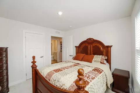 1277 Cavanaugh Ln, Harrison, OH 45030 photo 5