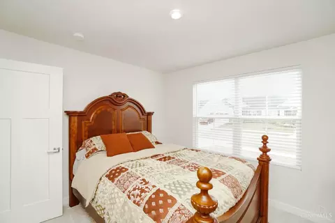 1277 Cavanaugh Ln, Harrison, OH 45030 photo 4