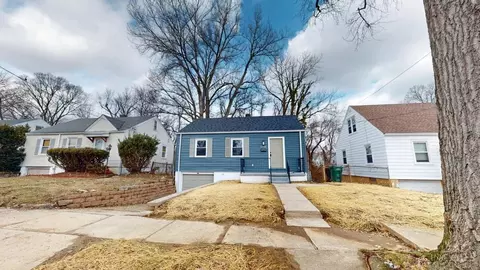 3738 Charloe Ct, Cincinnati, OH 45227