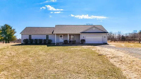 6430 Welcome Rd, Hillsboro, OH 45133