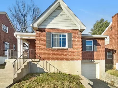 Exterior - 2950 Mapleleaf Ave, Cincinnati, OH 45212 photo 3 of 3