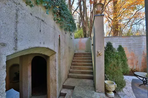 9575 Cunningham Rd, Cincinnati, OH 45243 photo 19
