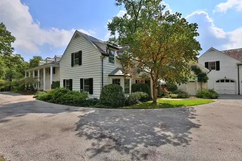 9575 Cunningham Rd, Cincinnati, OH 45243 photo 2