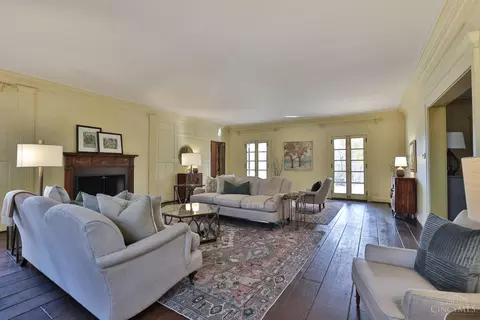 9575 Cunningham Rd, Cincinnati, OH 45243 photo 5