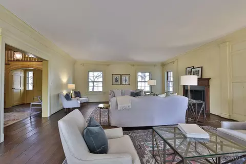 9575 Cunningham Rd, Cincinnati, OH 45243 photo 4