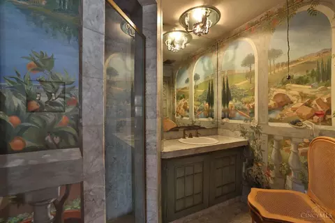 9575 Cunningham Rd, Cincinnati, OH 45243 photo 35