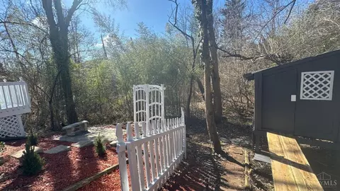 Exterior - 19 Hollow Tree Ct, Hamilton, OH 45013 photo 11 of 13