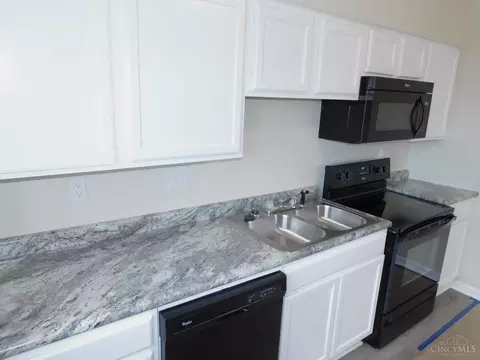 Kitchen - 1718 State Ave, Cincinnati, OH 45204 photo 3 of 3