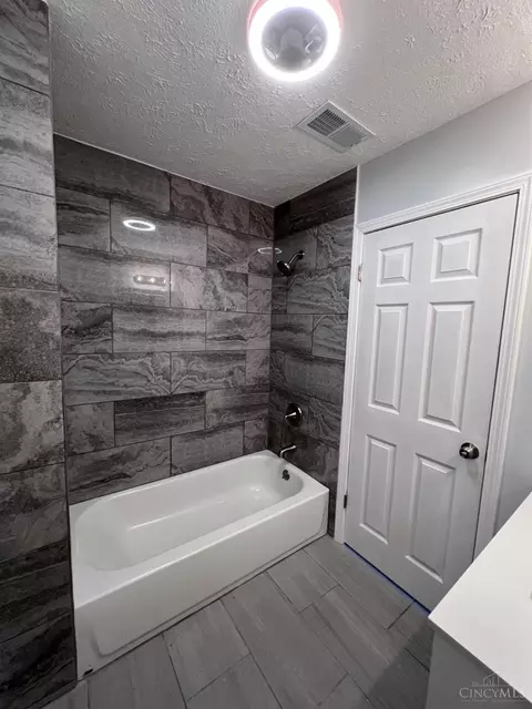 524 Harrison Ln, Cincinnati, OH 45244 photo 19