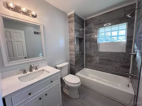 524 Harrison Ln, Cincinnati, OH 45244 photo 12