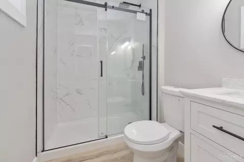 Bath - 11440 Raphael Pl, Forest Park, OH 45240 photo 6 of 10