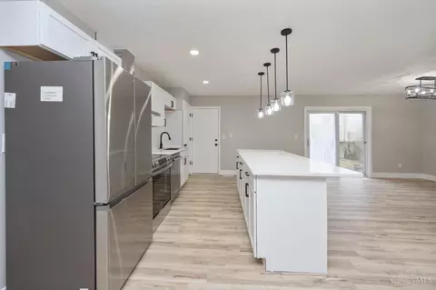Kitchen - 11440 Raphael Pl, Forest Park, OH 45240 photo 2 of 4