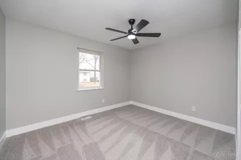 Bedroom - 11440 Raphael Pl, Forest Park, OH 45240 photo 3 of 9