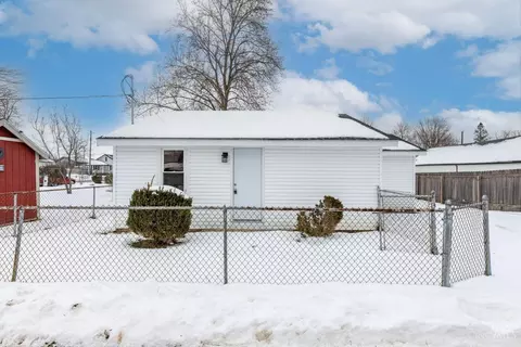 737 Turner Ln, Franklin, OH 45005