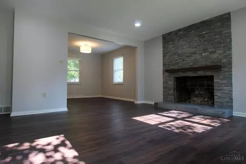 3773 Harvard Acres, Mariemont, OH 45227 photo 5
