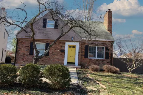 3773 Harvard Acres, Mariemont, OH 45227 photo 2