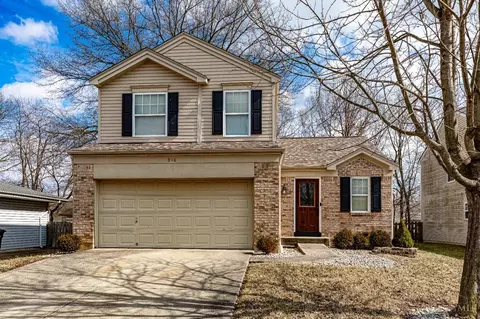 916 Delhi Dr, Trenton, OH 45067