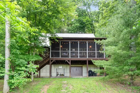 11741 Sinking Spring Rd, Hillsboro, OH 45133