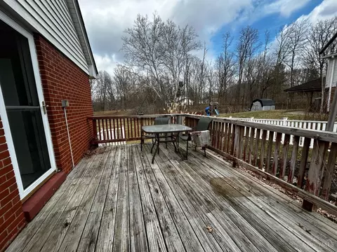 832 Overbrook Ave, Hamilton Township, OH 45039 photo 11