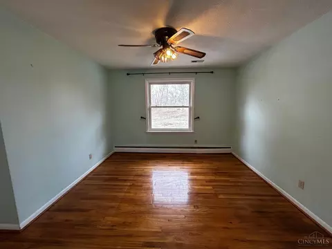 832 Overbrook Ave, Hamilton Township, OH 45039 photo 4