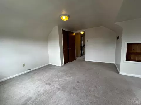 832 Overbrook Ave, Hamilton Township, OH 45039 photo 19