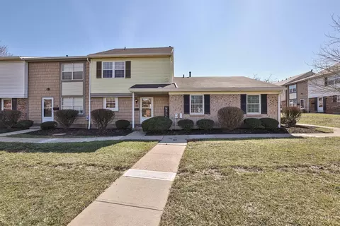 3390 Amberway Ct, Colerain Twp, OH 45251