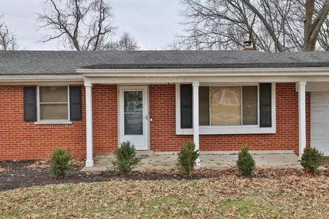 Exterior - 3935 Randolph Ln, Cincinnati, OH 45245 photo 6 of 17