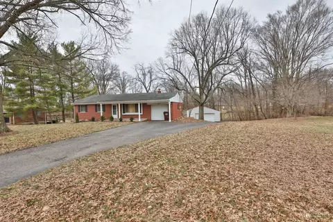 Exterior - 3935 Randolph Ln, Cincinnati, OH 45245 photo 2 of 17