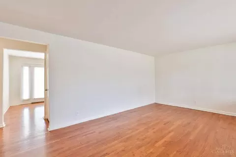 Living - 3935 Randolph Ln, Cincinnati, OH 45245 photo 2 of 6