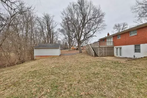 Exterior - 3935 Randolph Ln, Cincinnati, OH 45245 photo 13 of 17