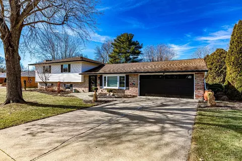 5351 Tallawanda Dr, Fairfield, OH 45014