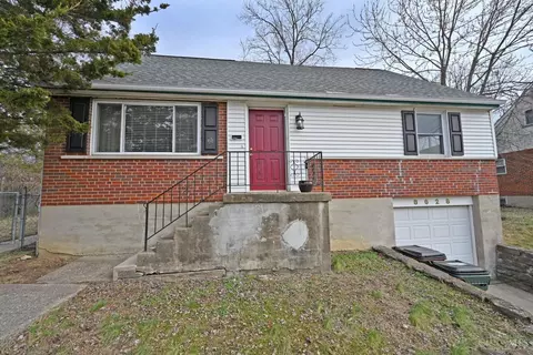 8628 Brent Dr, Cincinnati, OH 45231