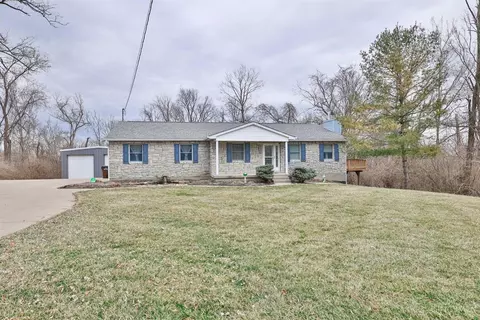 5200 Kemper Rd, Colerain Twp, OH 45251