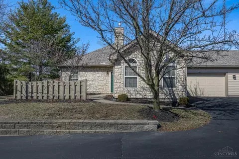 161 Villa Pointe Dr, Springboro, OH 45066 photo 2