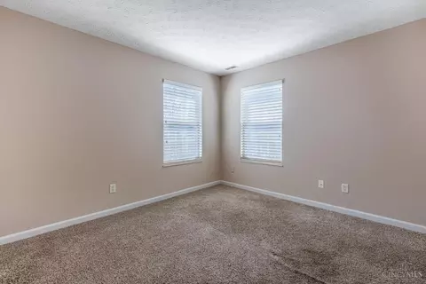161 Villa Pointe Dr, Springboro, OH 45066 photo 13