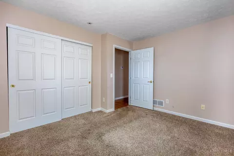 161 Villa Pointe Dr, Springboro, OH 45066 photo 14
