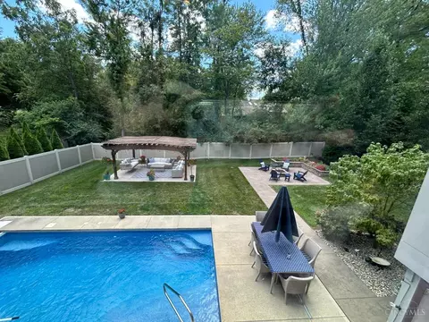 Exterior - 7775 Jolain Dr, Montgomery, OH 45242 photo 9 of 17