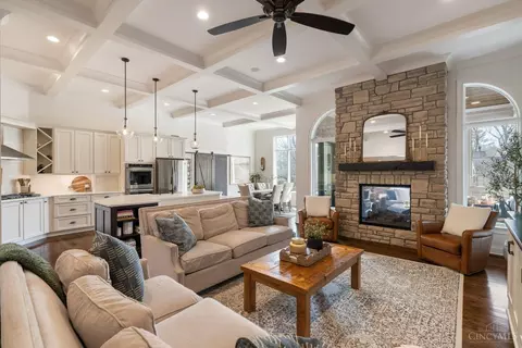 Living - 7775 Jolain Dr, Montgomery, OH 45242 photo 5 of 7