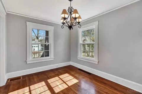 2 Linden Pl, Mariemont, OH 45227 photo 13