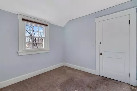 2 Linden Pl, Mariemont, OH 45227 photo 32