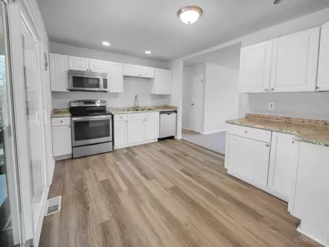 Kitchen - 2012 Mistyhill Dr, Cincinnati, OH 45240 photo 1 of 3