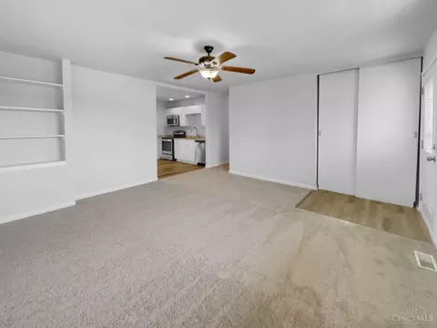 Living - 2012 Mistyhill Dr, Cincinnati, OH 45240 photo 4 of 5