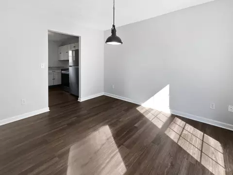 Dining - 2416 Oaktree Pl, Cincinnati, OH 45238 photo 1 of 1