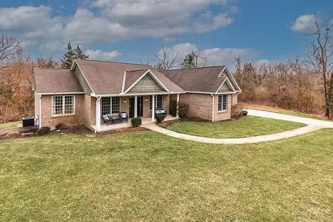 1738 Cedar Trl, New Richmond, OH 45157
