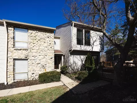 7270 Galbraith Rd, Cincinnati, OH 45243